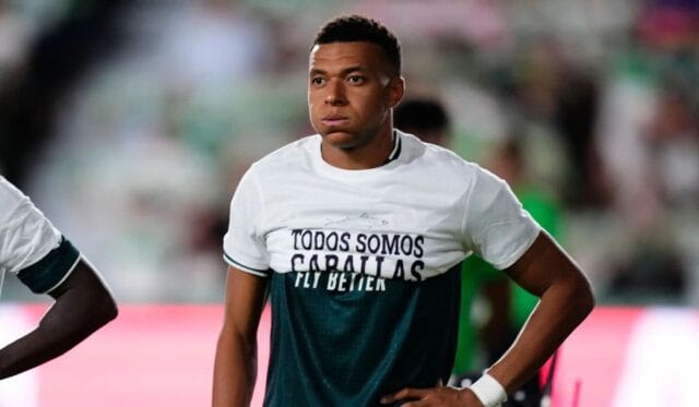 Mbappé decisión de no mostrar por completo la camiseta de apoyo a Ceuta frente al Elche