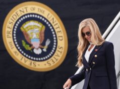 La nueva secretaria de prensa del presidente Trump, Katie Zacharia, fue despedida después de menos de una semana